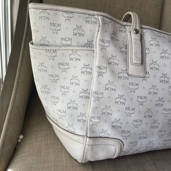 Authentic MCM large vintage tote bag (E01) - Picture 6 of 16